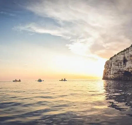 Divina V 150 Meters From The 普拉